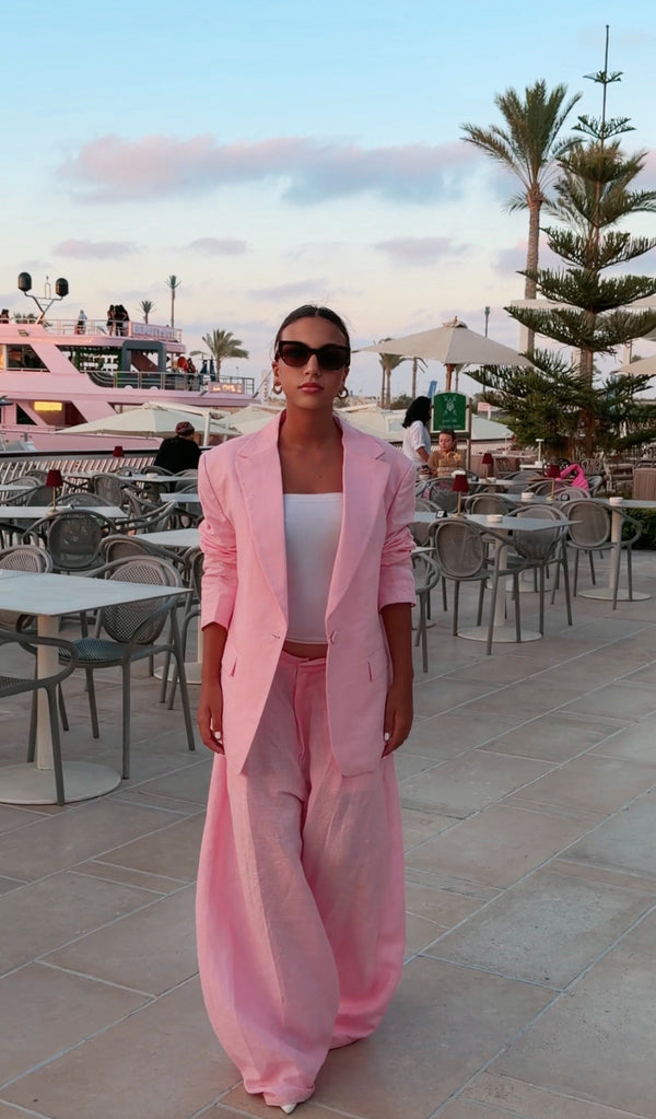 Rosé Époque Suit